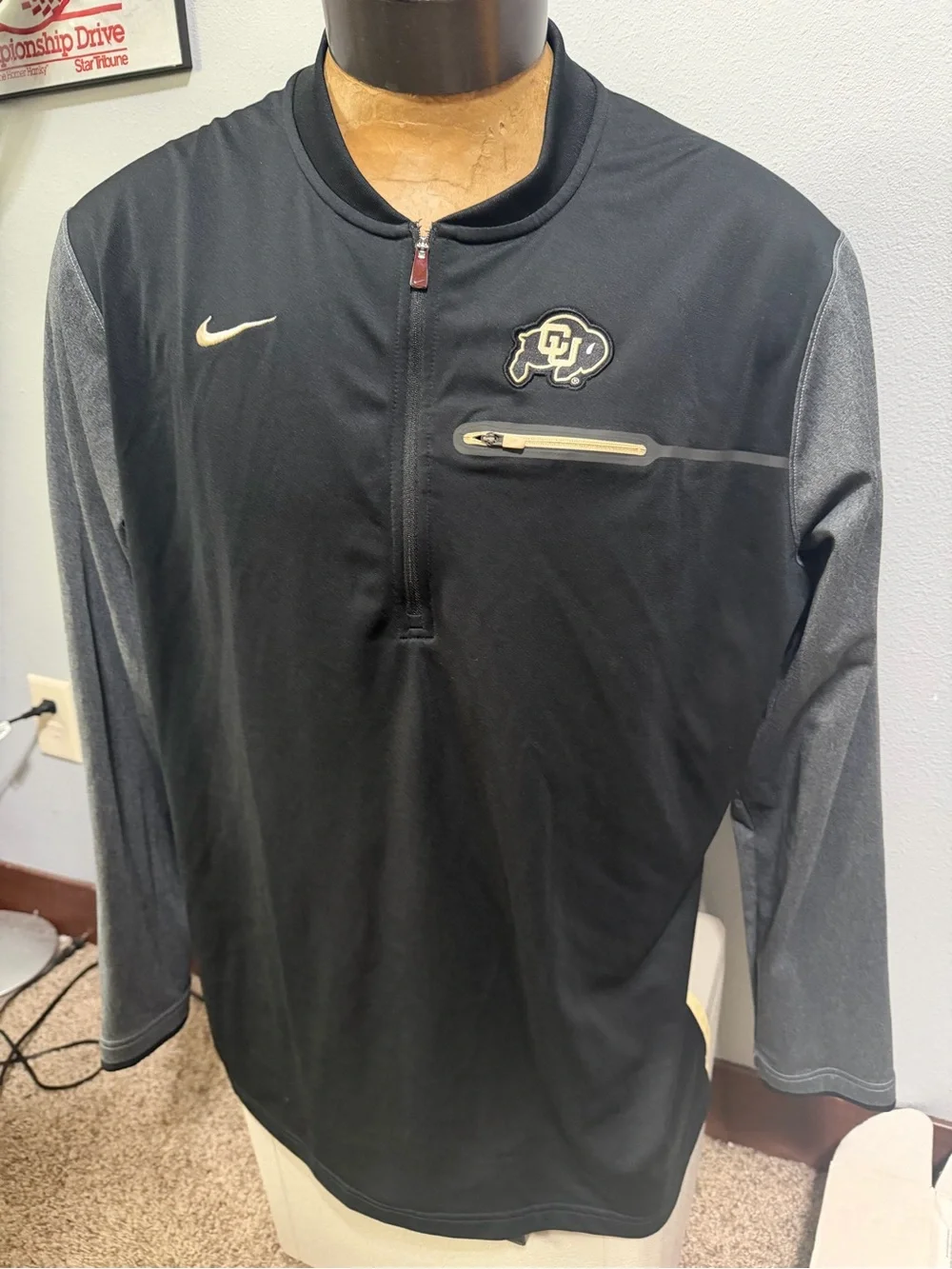 Nike DriFit Colorado Buffaloes Black & Gray Quarter-Zip Pullover
